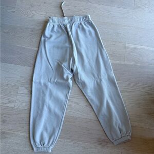 Uniqlo Women's Jumpsuit - Light Gray